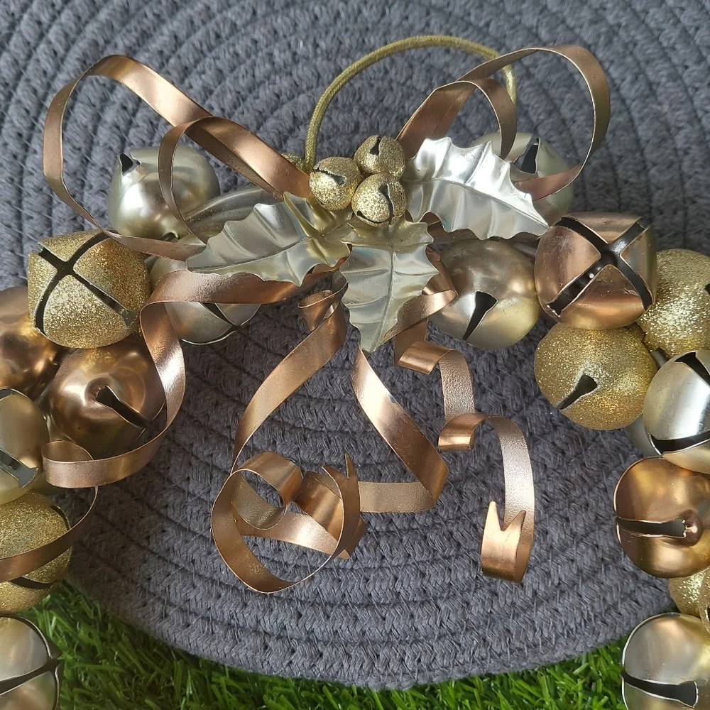 Festive Gold Tone Jingle Bell Holiday Door Wreath Metal Holly & Ribbon Bow